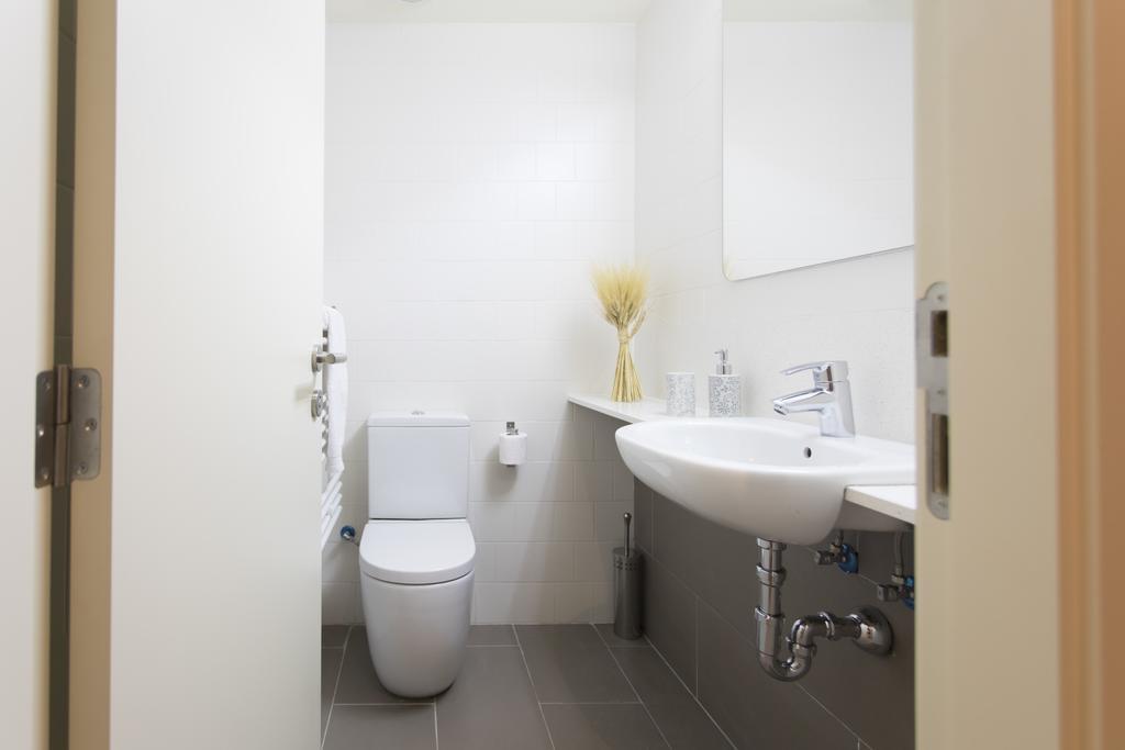 Bravissimo Cort Reial-2B Apartment Girona Luaran gambar
